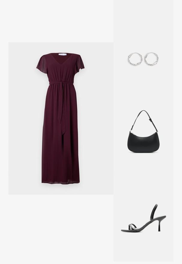 Langes, burgunderfarbenes Kleid mit V-Ausschnitt, kurzen, flatternden Ärmeln und einem verstellbaren Gürtel in der Taille; aus fließendem, leichtem Stoff gefertigt.; Schwarze Sandale mit hohen Absätzen, schlanken Zehen- und Knöchelriemen, glänzendem Finish und schmalem Stiletto-Absatz.; Pieces PCALUANA SHOULDER BAG - Handtasche - black; Silberne Creolen mit einer welligen, unregelmäßigen Textur. Besitzen eine dünne, kreisförmige Form und eine reflektierende Oberfläche.