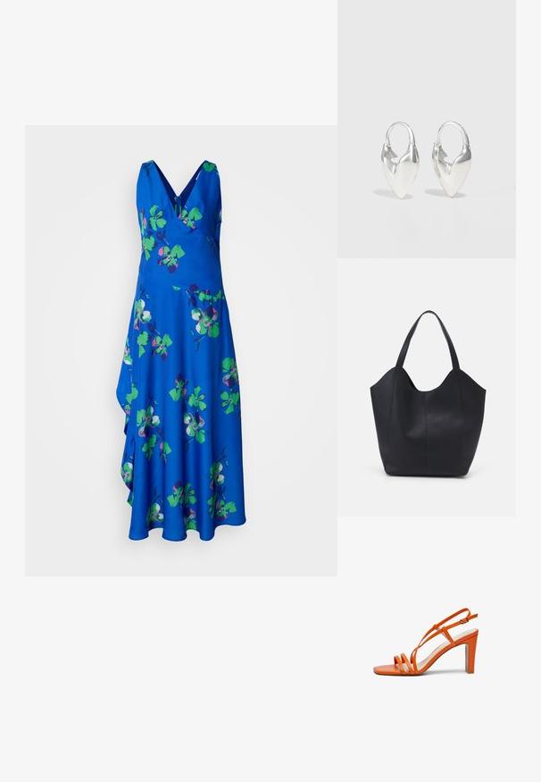 Robe sans manches bleu avec un décolleté en V, ornée d'un motif floral en vert et violet. Jupe fluide à ourlet asymétrique.; Sandale à talon haut orange avec des fines lanières et un embout carré. Présente un talon épais et une fermeture à boucle à la cheville, fabriquée en matériau lisse.; Sac fourre-tout noir en cuir lisse, doté d'un haut ouvert et courbé avec deux brides d'épaule et un design minimaliste.; Otiumberg ROSCIDA HEART HOOPS - Boucles d'oreilles - silver-coloured