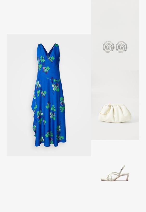 Robe sans manches bleu avec un décolleté en V, ornée d'un motif floral en vert et violet. Jupe fluide à ourlet asymétrique.; Zign by Zalando Escarpins - off white; Sac à main en cuir blanc avec un design plissé, doté d'une bandoulière en chaîne dorée et d'une forme arrondie. Texture lisse avec des plis doux et sans motifs.; Paire de boucles d'oreilles en forme d'anneau spirale en argent avec un design lisse et arrondi sur fond blanc uni.