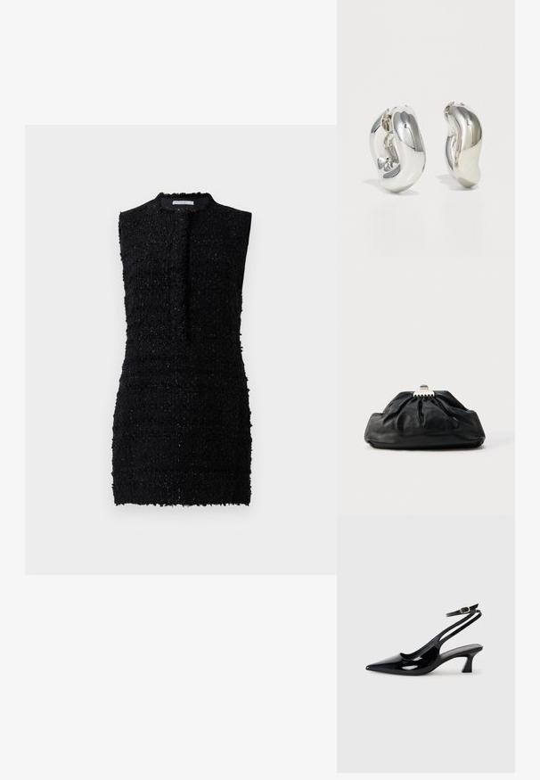 Vestido negro sin mangas hecho de una tela texturizada con un ajuste ligeramente holgado, que presenta un escote alto y un detalle mínimo.; Zapatos de tacón de charol negro con punta afilada, tacón bajo tipo bloque y correa ajustable en el tobillo con un hebilla dorada.; Bolso de mano de cuero negro con textura recogida, cierre de broche metálico y logo en relieve sutil en el frente. Forma redondeada.; Pendientes escultóricos de plata con formas suaves y curvas y superficies reflectantes. Presentan un diseño de aro cerrado y una forma orgánica distintiva.
