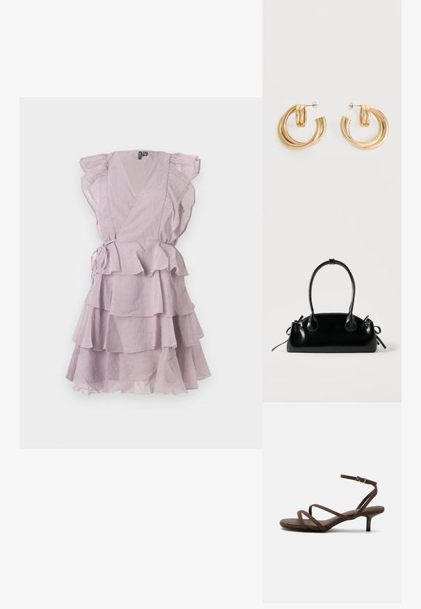 Vestido de lavanda con capas y mangas con volantes, diseño cruzado y un lazo en la cintura. Tela ligera y semitranslúcida, con detalles en capas.; Sandalia marrón de tacón alto con tiras finas cruzadas y una correa en el tobillo con una hebilla plateada sobre un fondo blanco.; Pequeño bolso negro brillante con dos asas largas y detalles de cordón lateral sobre un fondo claro liso.; Par de pendientes de aro doble brillante de oro con cierres de presión sobre un fondo blanco.