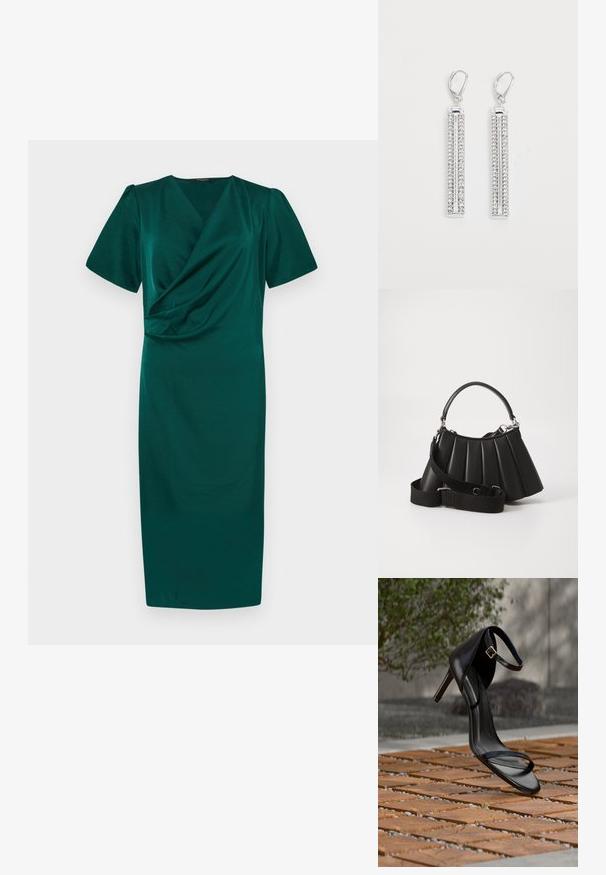 Robe teal à longueur genou avec un design en portefeuille, manches courtes bouffantes et texture lisse. Dispose d'un décolleté en V profond et de fronces à la taille.; Sandale noire à talon haut avec sangle à la cheville, suspendue au-dessus d'un sol en carreaux de bois à l'extérieur, avec un arrière-plan flou de verdure et de pierre.; Sac à main plissé noir avec une poignée arrondie, une bandoulière réglable et une texture brillante. Présente des accessoires en argent et une silhouette structurée.; Boucles d'oreilles en argent avec deux barres allongées, chacune sertie de petites pierres en strass transparentes dans un motif linéaire. Fermeture à crochet.
