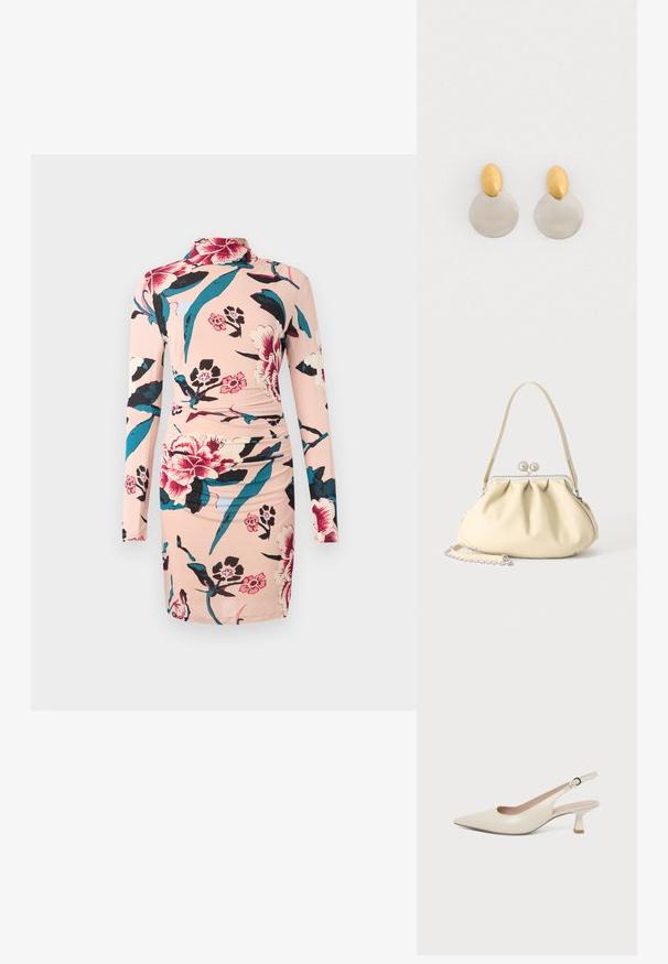 Diane von Furstenberg AMY DRESS - Φόρεμα ημέρας - light pink; Παπούτσι slingback εκρού, με μυτερή μυτή, μικρό καμπυλωτό τακούνι τύπου kitten heel και ρυθμιζόμενο λουράκι με αγκράφα.; Τσάντα από μαλακό δέρμα σε μπεζ απόχρωση με σούρες, ασημένιο κούμπωμα με πλαίσιο, κοντή λαβή και αποσπώμενο αλυσίδα.; Χρυσά και ασημένια σκουλαρίκια από μέταλλο, με στρογγυλή βάση δίσκου και οβάλ κομμάτι στην κορυφή, λεία υφή και γυαλιστερή φινίρισμα.