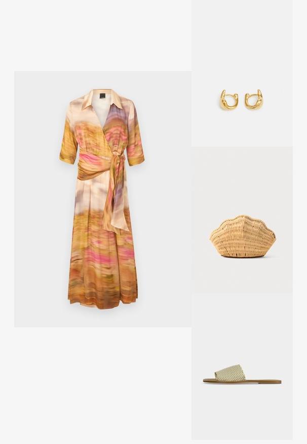 Vestido estilo wrap en tejido ligero, con un patrón abstracto multicolor en tonos de rosa, naranja y amarillo. Mangas cortas y cintura ajustada.; Sandalia plana con suela tostada y una ancha tira beige tejida en la parte superior, mostrada de perfil sobre un fondo liso.; Bolso de mano de ratán tejido con forma de concha de vieira, de color marrón claro natural y bordes redondeados y texturizados.; Pendientes de aro dorados con un diseño suave y redondeado, acabado pulido. Los pendientes tienen una forma compacta y robusta, y un cierre sin costuras.