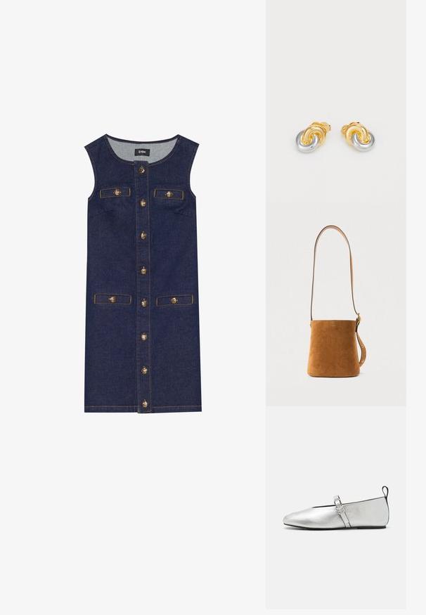 Denimkleid mit ärmellosem Design, dunkelblauer Farbe, vorderem Knopfverschluss und zwei Taschen. Details in Goldton und Steppnähte akzentuieren das Kleid.; rag & bone SPIRE MARY JANE - Riemchenballerina - silver; Velour-Ledertasche in sattem Braun mit einem einzelnen, verstellbaren Lederriemen. Verfügt über goldfarbene Metallakzente und ein minimalistisches Design.; Gold- und silberfarbene, knotengeformte Ohrringe mit glatten Oberflächen und polierter Verarbeitung, ausgestattet mit einem sicheren Verschluss für den Tragekomfort.