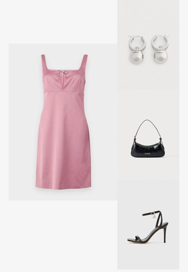 Robe sans manches rose clair avec un col carré, dotée d'un petit nœud décoratif et d'un corsage ajusté qui se prolonge en jupe droite.; Sandale à talon haut noire avec une bride étroite à la cheville, bout carré, cuir lisse et accent de boucle métallique.; Sac d'épaule en cuir noir avec fermeture éclair dorée et logo "LOVE MOSCHINO" sur le devant, doté d'une poignée supérieure incurvée.; Une paire de boucles d'oreilles créoles en argent poli, chacune ornée d'un charme en forme de boule ronde en argent suspendu en bas.