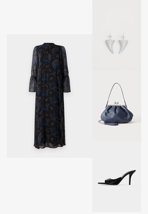 Schwarzes Maxikleid mit langen Ärmeln, Rüschensaum, hohem Kragen und einem blauen und beigen Leopardenmuster.; Schwarzer Leder-Pantolette mit offenem Zehenbereich und hohem, schlankem Stiletto-Absatz, im Seitenprofil vor neutralem Hintergrund gezeigt.; Weiche navyblaue Ledertasche mit silberner Verschlussklammer, einem einzelnen Schulterriemen und abnehmbarem Ketten-Handgelenksriemen auf weißem Hintergrund.; Silberne, hornförmige Ohrringe, besetzt mit kleinen klaren Steinen, mit einem Steckverschluss zur Befestigung. Glatte Textur und metallisches Finish.