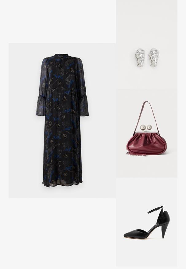 Schwarzes Maxikleid mit langen Ärmeln, Rüschensaum, hohem Kragen und einem blauen und beigen Leopardenmuster.; Schwarzer Leder-Pumps mit spitz zulaufender Vorderkappe, Knöchelriemen und kegelstumpfförmigem Absatz vor weißem Hintergrund.; Kleine burgunderrote Lederhandtasche mit gerafften Details, einem dünnen Riemen und einem silbernen Verschluss mit zwei großen runden Knöpfen.; Silberne Clip-On-Ohringe mit spiralförmigem Design, das eine glatte metallische Textur und abgerundete Formen aufweist. Keine sichtbaren Verzierungen oder Muster.