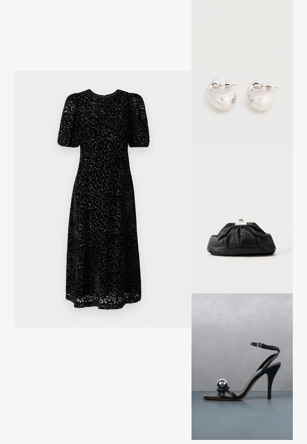 Schwarzes Samtkleid mit Leopardenmuster, kurzen Puffärmeln und knieumspielender Länge. Raffung vorne sorgt für Textur.; Schwarze High-Heel-Sandale mit Knöchelriemen und metallisch silberner dekorativer Kugel auf einer Holzfliesenoberfläche im Freien mit verschwommenem Grün und Wand im Hintergrund.; Schwarze Leder-Clutch mit geraffter Textur, Metallverschluss und dezentem, auf der Vorderseite geprägtem Logo. Abgerundete Form.; Paar glänzende silberne dicke Creolen mit Stecker-Verschlüssen auf weißem Hintergrund.