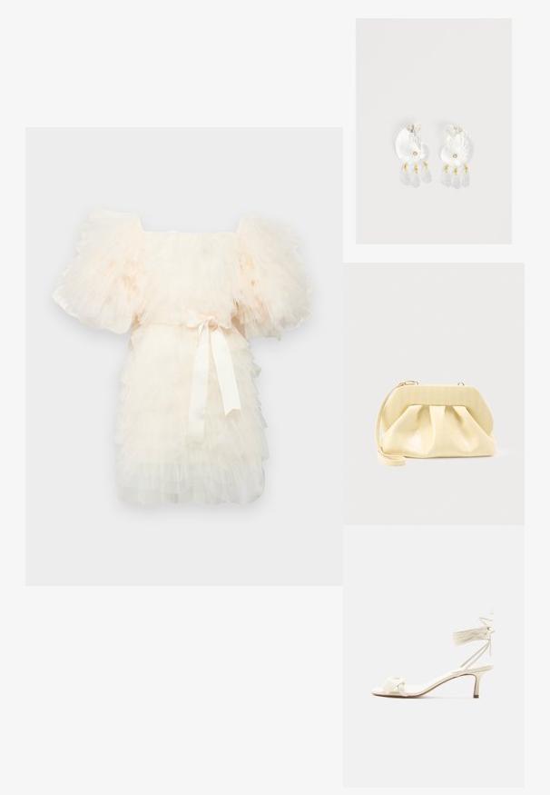 Ida Sjöstedt EXCLUSIVE CRYSTAL DRESS - Cocktailkjole / festkjole - ivory; Kremfarvet sandal med lave hæle, bindebånd om anklen og en bred snoet rem over tæerne på en ensartet hvid baggrund.; Clutch-taske i cremefarvet læder med en struktureret topramme og håndledsrem, vist mod en enkel lys baggrund.; Gennemsigtige øreringe i skalform af harpiks med små gyldne accenter og tre hængende gennemsigtige dråbeformede charms på hver ørering.