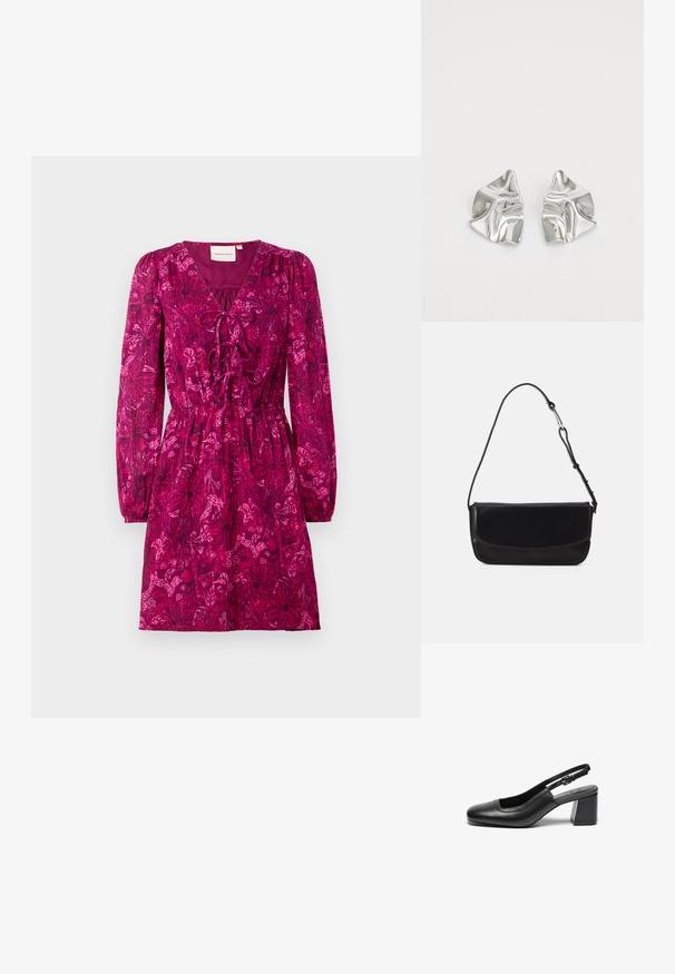 Fuchsia kjole med lange, puffede ærmer og dyb V-hals. Har en indsnøret talje og et gennemgående blomstermønster i mørkere nuancer.; Sort læder slingback sko med firkantet tå, lav blokhæl og justerbar rem. Glat tekstur og minimalistisk design.; Vagabond DEIA - Håndtasker - black; Sølvmetal øreringe med et bølgende, skulpturelt design, der har en poleret overflade og uregelmæssige former, hvilket fremhæver en moderne æstetik.