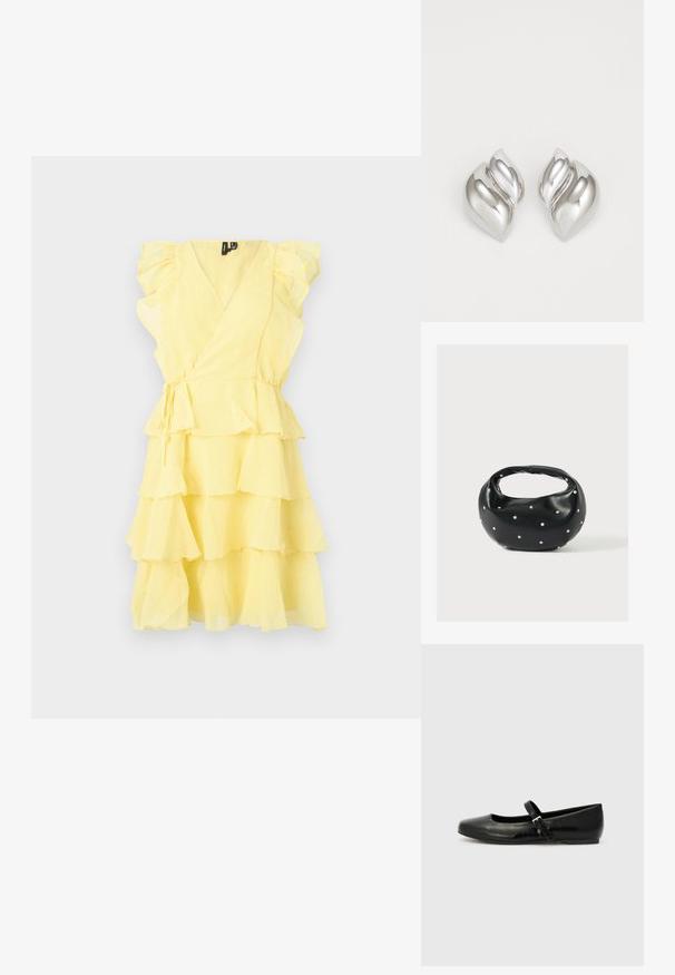 Vestido amarillo ajustado con mangas con volantes y capas en capas, con una cintura ceñida y tejido suave y ligero.; Bailarinas de cuero negro con punta redondeada, suela plana y una delgada correa ajustable en el empeine que cuenta con una hebilla de metal.; Bolso de mano de cuero negro con forma redondeada, decorado con detalles de tachuelas plateadas y un asa corta. Textura lisa y cierre con cremallera.; Pendientes de plata con una forma orgánica y abstracta. Superficie lisa y brillante con un diseño cónico. Presentan suaves curvas y un detalle de línea central.