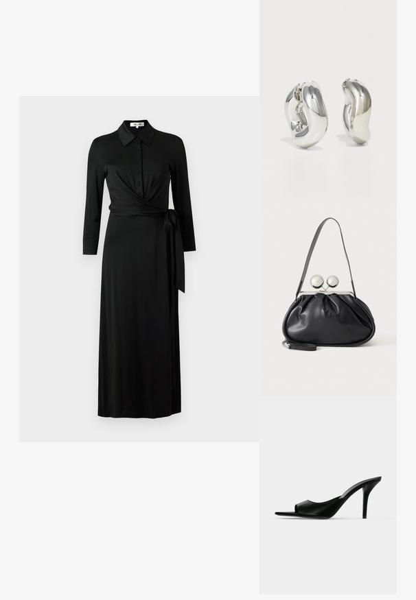 Schwarzes Wickelkleid aus glattem Stoff, mit einem Kragen, Knopfverschluss, langen Ärmeln, Taillengürtel und langem Rock.; Schwarzer Leder-Pantolette mit offenem Zehenbereich und hohem, schlankem Stiletto-Absatz, im Seitenprofil vor neutralem Hintergrund gezeigt.; Schwarze Ledertasche mit gerafftem Design, einem einzelnen Riemen, silbernem Metallrahmen und zwei großen runden silbernen Verschlüssen.; Silberne skulpturale Ohrringe mit glatten, geschwungenen Formen und reflektierenden Oberflächen. Sie verfügen über ein geschlossenes Ringdesign und eine ausgeprägte organische Form.