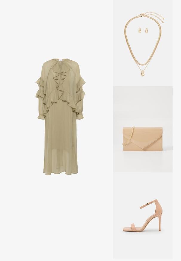 Vestido verde oliva hecho de tela ligera, con volantes en capas en las mangas y el frente, cuello alto y silueta larga.; Sándalo de tacón alto en color nude con punta cuadrada, que cuenta con una sola tira en el dedo y una tira en el tobillo asegurada por una hebilla dorada. Textura de cuero suave.; Clutch de charol beige con cadena dorada, con un diseño de sobre y un cierre de solapa puntiaguda. Textura suave en toda su superficie.; Conjunto de joyería de oro que incluye un collar de capas con un colgante en forma de gota y pendientes de botón a juego, todo con un acabado pulido.
