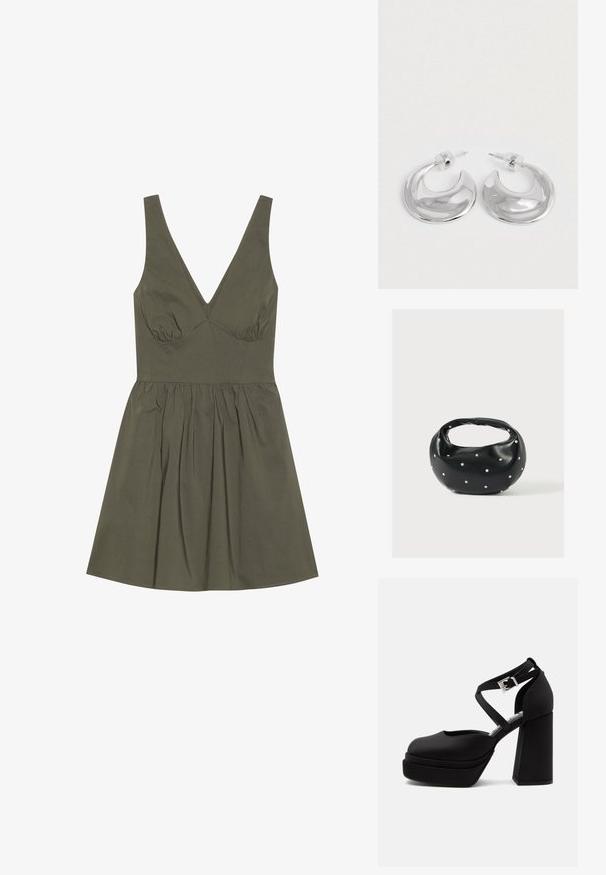 Robe sans manches vert olive avec un décolleté en V, corsage ajusté et taille froncée, dotée d'une jupe évasée et d'une texture de tissu lisse.; Chaussure à talon haut plateforme noire avec talon bloc épais, bout arrondi et brides croisées à la cheville attachées par une boucle argentée.; Sac à main en cuir noir de forme arrondie, décoré de clous argentés et équipé d'une poignée courte. Texture lisse et fermeture éclair.; Une paire de boucles d'oreilles en croissant argenté poli avec des supports en plastique transparent sur une surface blanche.