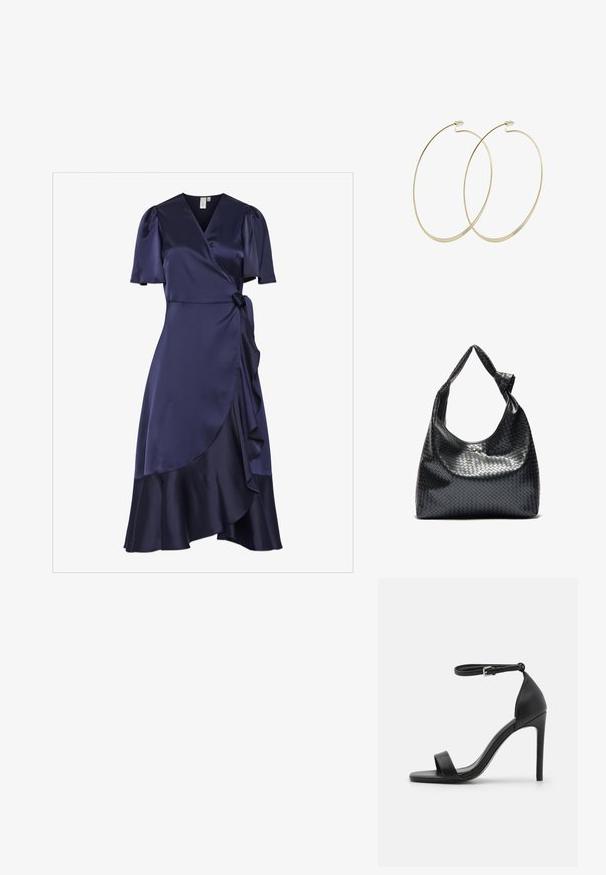 Vestido envolvente de satén azul marino con mangas cortas abullonadas, dobladillo con volantes y un cinturón para anudar en la cintura. Textura suave con una silueta fluida.; Sandalia de tacón alto negra con un diseño elegante, que cuenta con una correa en el tobillo, punta abierta y una textura de cuero suave.; Bolso de cuero trenzado negro con un diseño relajado, que presenta una correa anudada y un pequeño tachuela dorada decorativa en la parte superior.; Pilgrim Pendientes - gold-coloured