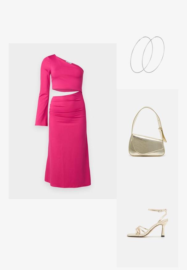 Tætsiddende pink kjole med én skulder, lange ærmer og en asymmetrisk udskæring i taljen. Glat, strækbart stof med let ruching.; Metallic guld strappy høje hæle sandaler med firkantet tå, ankelsnor og en smal hæl. Har en glat tekstur og minimalistisk design.; Guldmetallisk håndtaske med et struktureret design, glat tekstur og justerbar rem. Har en unik trekantet form og minimalistisk syning.; Sølvøreringe med et minimalistisk design. Cirkulær form, glat tekstur og tynd profil. Letvægtige med en poleret overflade.