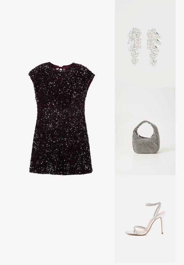 Robe courte violette recouverte de sequins, avec des manches courtes et un détail de dos en trou de serrure. Tissu lisse avec un effet de brillance texturé.; Sandale à talons hauts en argent avec des fines lanières, ornée de strass, présentant un design épuré et un bout pointu.; Sac à main noir de forme arrondie, recouvert de petits rhinestones argentés, avec une poignée courte et une fermeture zippée sur le dessus.; Paire de boucles d’oreilles ton argent avec cristaux clairs taillés en grappes, en formes rondes et marquise sur fond blanc.
