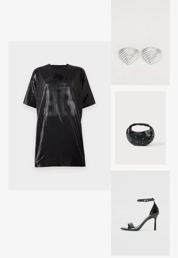 T-shirt en mesh noir avec coupe oversize, col rond et graphique "Glorious 36" en impression noire brillante à l'avant.; Sandale à talon haut en cuir verni noir avec un bout ouvert, une seule lanière à l'avant et une lanière de cheville ajustable.; Sac à main en cuir noir de forme arrondie, décoré de clous argentés et équipé d'une poignée courte. Texture lisse et fermeture éclair.; Boucles d'oreilles en argent avec un design ondulé et texturé, en forme de croissants superposés ; la finition polie accentue les qualités réfléchissantes.