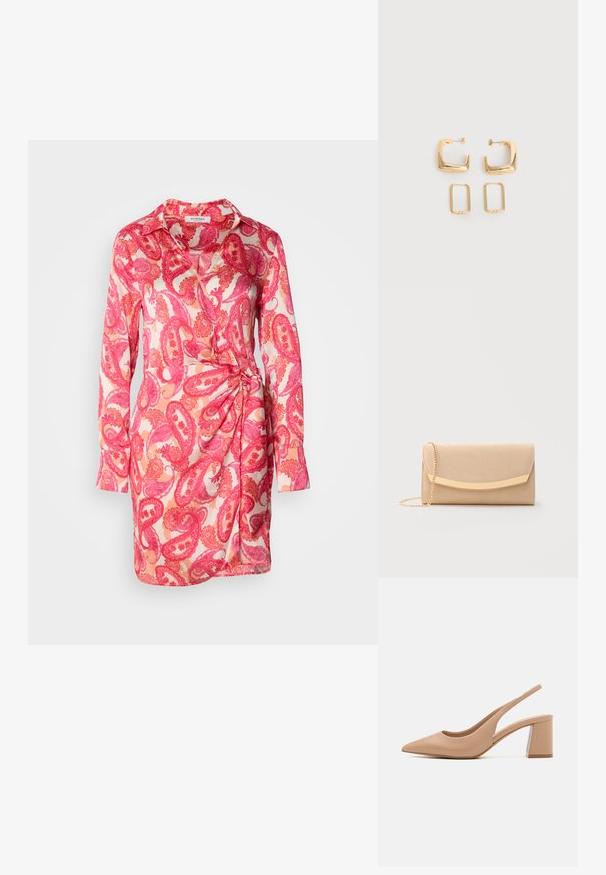 Robe à manches longues en tissu léger avec un motif paisley rose, dotée d'un col et d'un détail noué sur le côté.; Chaussure à talon haut beige avec un bout pointu, dessus en cuir lisse et un talon bloc transparent. Design simple avec un côté découpé.; Pochette rectangulaire beige avec un fermoir doré courbé et une fine chaîne dorée en bandoulière sur un fond clair.; Deux paires de Boucles d'oreilles créoles géométriques dorées sur une surface blanche unie, une paire carrée et pleine, une paire rectangulaire et creuse.