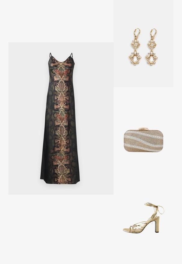 Sort slipdress med slangeskinds mønster i jordfarver og metalliske detaljer, med tynde justerbare stropper og en glat tekstur.; Guldfarvet højhælet sandal med blokhæl og ankelbind, med tynde stropper over tæerne og firkantet tådesign.; Lille rektangulær guldtaske dækket af guldperler og hvide pailletter arrangeret i diagonale bølgemønstre, med en guldlås øverst.; Guldtonede chandelierøreringe med en klynge-design, der har runde og tårnformede klare krystaller, der fremhæver detaljerne.