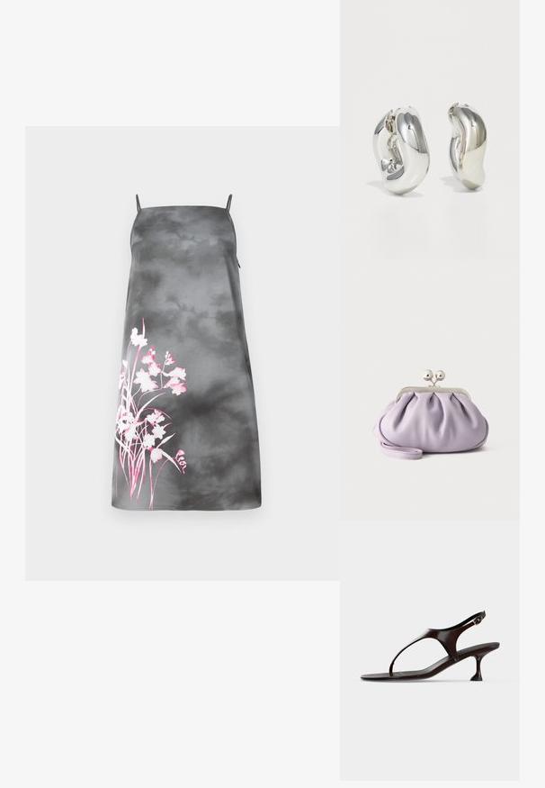 Robe A-line en satin dégradé gris avec bretelles spaghetti réglables. Présente un design floral rose sur le côté gauche. Texture lisse.; Sandale slingback en cuir verni marron foncé avec petit talon et bride entre les orteils sur fond blanc.; Pochette lavande douce avec tissu froncé, fermoir kiss-lock argenté et bracelet assorti sur un fond clair uni.; Boucles d'oreilles sculpturales en argent avec des formes douces et courbes et des surfaces réfléchissantes. Présentent un design de boucle fermée et une forme organique distincte.