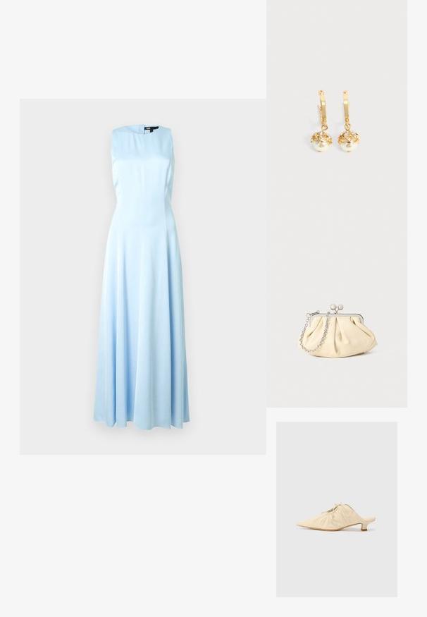Vestido sin mangas de satén azul claro con escote alto y falda larga hasta el suelo, mostrado sobre un fondo blanco liso.; Zapato de piel color crema tipo slip-on con puntera afilada, detalles fruncidos en la parte delantera y un tacón corto y cuadrado.; Clutch de cuero beige plisado con un marco de metal plateado, que cuenta con dos broches decorativos redondos y una correa de cadena plateada.; Pendientes de aro dorados con perlas blancas colgantes encerradas en oro y pequeños cristales transparentes sobre un fondo claro y liso.