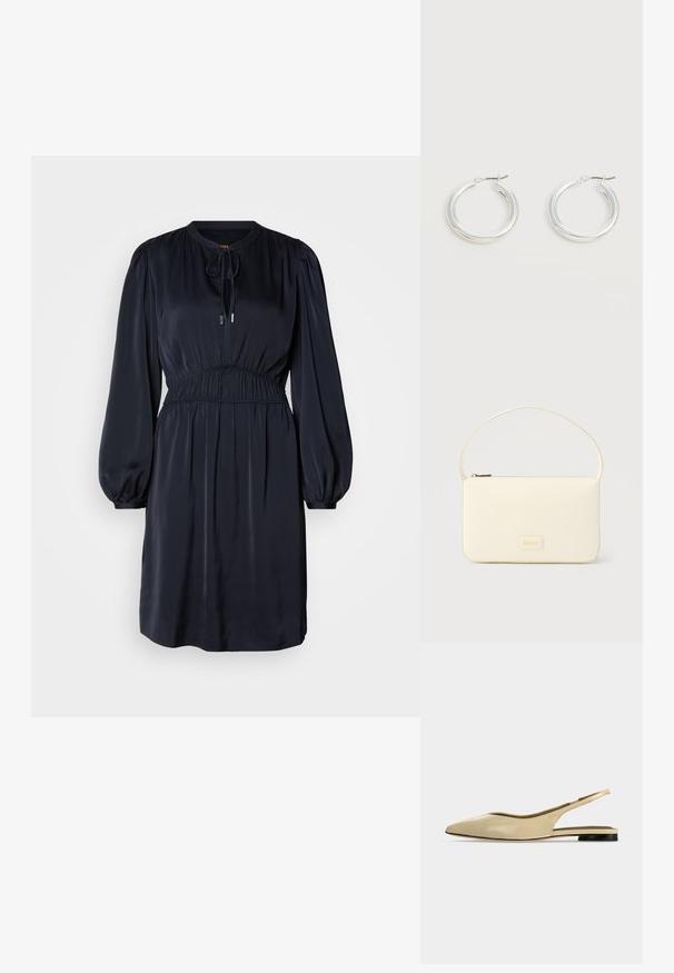 Navyblaues, langärmliges Kleid mit geraffter Taille, rundem Ausschnitt und Kordelzug. Hergestellt aus glattem, leichtem Stoff.; Beiger Slingback-Ballerina mit spitzer Kappe, niedrigem schwarzem Absatz und glattem Lederfinish, seitlich auf einfarbigem Hintergrund gezeigt.; Rechteckige Handtasche in Cremefarbe mit einem einzelnen Trageriemen und Reißverschluss oben, ausgestattet mit einer kleinen, geprägten Logoplakette vorne.; Paar mittelgroße glänzende silberne Hoop-Ohrringe mit dünnen Metallverschlüssen auf hellem neutralem Hintergrund.