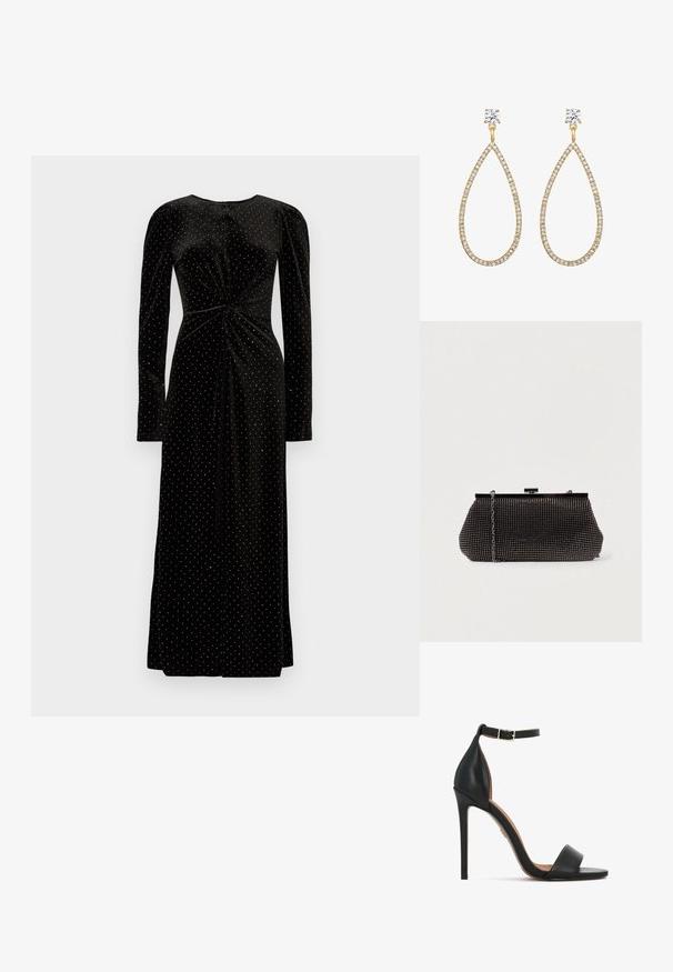 Schwarzes Samtkleid mit langen Ärmeln, einem geknoteten Vorderdesign und weißen Punkten, das eine bodenlange Silhouette hat.; Schwarzer Leder-Sandalette mit hohem Absatz, schmalem Knöchelriemen, offenem Zehendesign und elegantem Stiletto-Absatz. Glatte Textur mit minimalen Akzenten.; Schwarze Mesh-Clutch mit strukturierter Silhouette, verziert mit kleinen metallic-nieten, besitzt einen Verschluss mit Klappe und einen abnehmbaren Kettenriemen.; Goldfarbene Tropfenohrringe mit einer Reihe von klaren Strasssteinen entlang der Kanten und einem runden Strassstein oben.