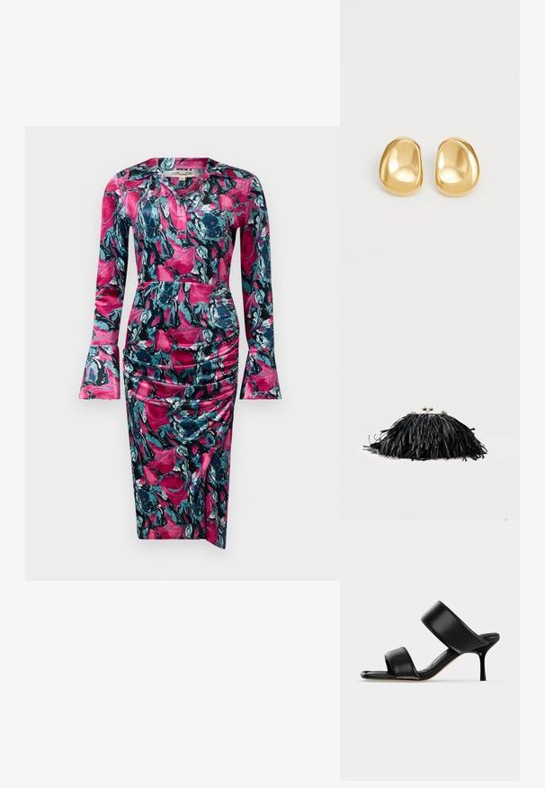 Diane von Furstenberg ZANE DRESS - Vestido de cóctel - indian pink; Sandalia mule de cuero negro con dos tiras anchas y un tacón de aguja delgado de altura media sobre un fondo claro y sencillo.; Bolso de mano negro con flecos, cierre de broche plateado y correa de cadena sobre un fondo claro y liso.; Pendientes de studs en color dorado con una forma suave y redondeada y una superficie reflectante, que exhiben un diseño minimalista y sin patrones visibles.