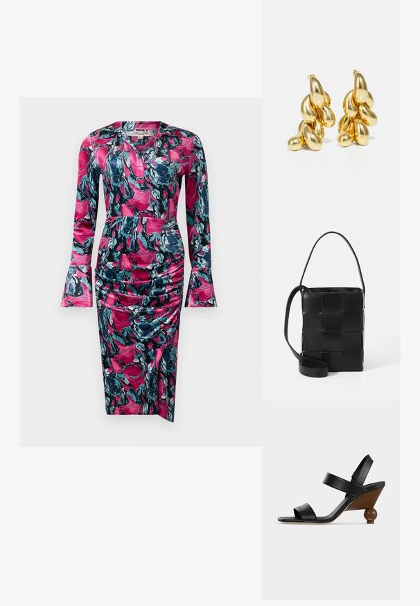 Diane von Furstenberg ZANE DRESS - Cocktailjurk - indian pink; Zwarte leren open sandaal met twee bandjes en een houten sleehak met een ronde bolvormige basis.; Zwarte leren tas met een geweven ontwerp. Rechthoekige vorm, korte handgreep en verstelbare schouderband. Soepele textuur met een matte afwerking.; HUGO KREIT PISTIL CHAIN - Oorbellen - gold-coloured