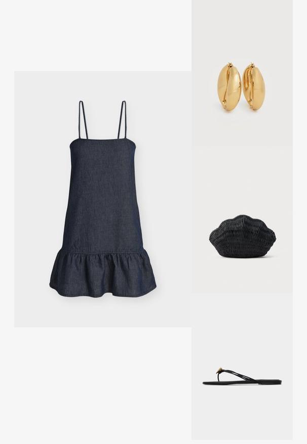 Robe sans manches bleu foncé avec fines bretelles et un ourlet à volants, fabriquée dans un tissu similaire au denim.; Sandale plate noire en forme de tongs avec plusieurs fines lanières et une petite déco dorée en forme de larme sur la lanière avant.; Sac à main en osier noir en forme de coquille Saint-Jacques avec un dessus courbé et une texture tressée sur un fond uni.; Paire de boucles d'oreilles épaisses en forme de créoles, effet or poli, avec un design légèrement ovale et massif, dotées de fermoirs à charnière sur fond blanc.