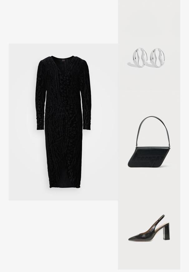 Sort fløjlskjole med dyb V-udskæring, lange ærmer og strukturerede bladmønstre. Har en frontsplit og en tætsiddende silhuet.; Sort læder peep-toe slingback sko med høj blokhæl og beige indvendig foring mod en ensfarvet lys baggrund.; Sort skuldertaske i læder med trekantet form, præget logo og en enkelt justerbar rem. Minimalistisk design med glat tekstur.; Par af skinnende sølv hængende øreringe med et snoet, bølget design, vist på en ensfarvet lys baggrund.