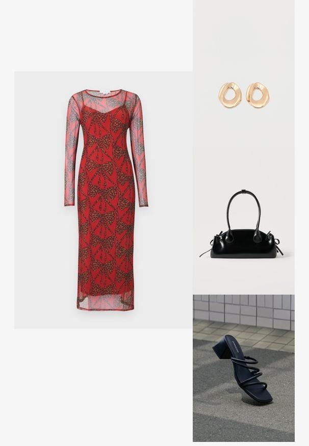 Vestido rojo de manga larga hecho de un material transparente con un patrón de mariposas y leopardo, que presenta una silueta ajustada y un escote redondo.; Sandalia negra con punta cuadrada, tres tiras finas y tacón grueso sobre pavimento cerca de pared de azulejos.; Pequeño bolso negro brillante con dos asas largas y detalles de cordón lateral sobre un fondo claro liso.; Par de pendientes de aro de metal en tono dorado pulido, de forma irregular y con centro abierto, sobre un fondo blanco liso.