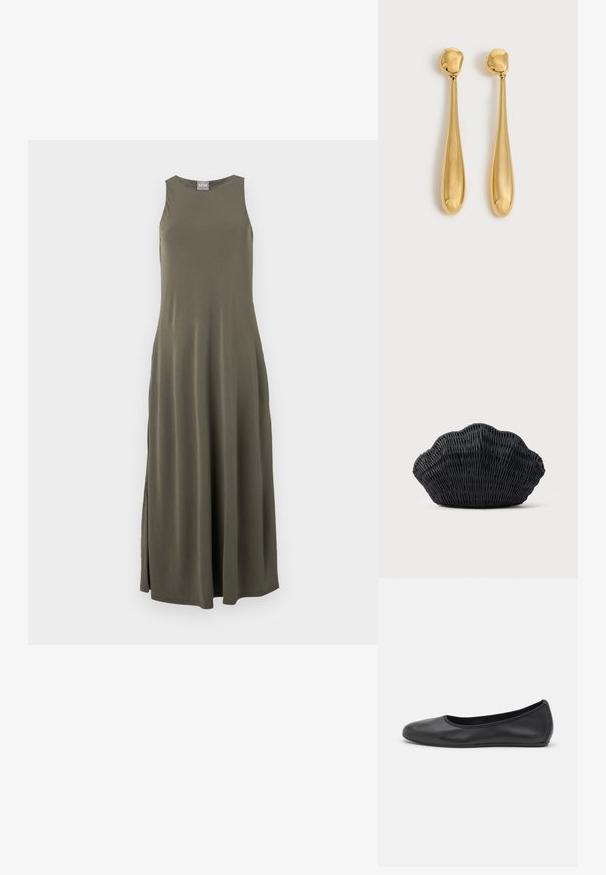 Ärmellos, olivgrünes Maxikleid mit lockerer Passform, seitlichen Schlitzen und einem dezenten Glanz. Gefertigt aus einem weichen, glatten Stoff.; Schwarze Leder-Ballettschuhe mit abgerundeter Spitze, glatter Textur, minimalen Nähdetails und einem flexiblen Sohlen-Design.; Schwarze Korbtasche in Muschelform mit gebogenem Oberteil und gewebter Textur auf einfarbigem Hintergrund.; Paar lange, glatte, glänzende goldene Tropfenohrringe mit abgerundeten Oberseiten und zulaufenden Tropfenformen auf hellem Hintergrund.