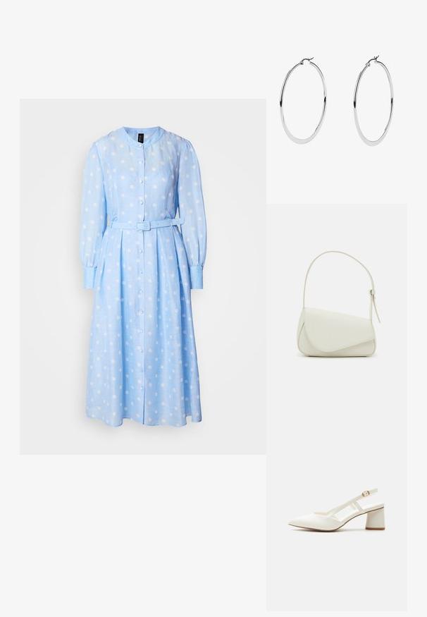 Robe longue à manches longues bleu clair avec des pois blancs, avec un devant à boutons et une taille ceinturée. Présente un col rond et une jupe plissée.; Chaussure slingback blanche à petit talon bloc, bout pointu, fine bride réglable et boucle dorée sur fond uni.; Sac à main en cuir synthétique blanc avec une forme triangulaire structurée, une bandoulière unique réglable et un rabat à courbes accentuées.; De grandes boucles d'oreilles en argent avec une finition métallique polie, présentant un design circular lisse et un fermoir à clip sécurisé.