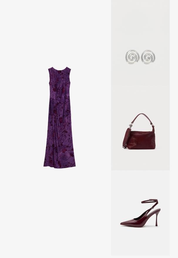 Vestido maxi morado sin mangas con patrones florales oscuros y detalles de tela fruncida, presentado plano sobre un fondo blanco.; Zapato de tacón alto en burdeos brillante con punta puntiaguda, correa en el tobillo con hebilla, tacón de aguja delgado, vista lateral sobre fondo liso.; Pequeño bolso rectangular color burdeos con acabado texturizado, asa corta y correa de hombro desmontable sobre un fondo claro y sencillo.; Par de pendientes de aro espiral plateados con diseño liso y redondeado sobre un fondo blanco liso.