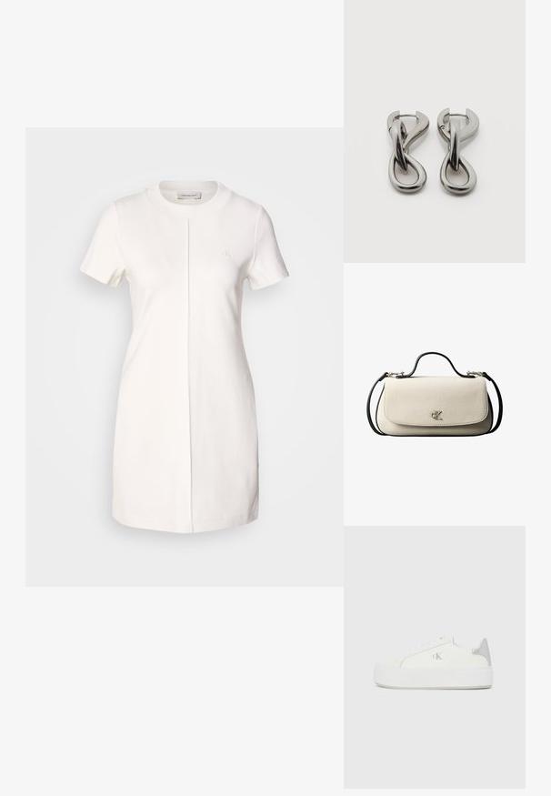 Calvin Klein Jeans MILANO T SHIRT DRESS - Jerseykjole - tofu; Hvide lærredssneakers med en tyk hvid sål, prydet med en metallic sølvaccent på hælen og en diskret logo-detalje på siden.; Cremefarvet rektangulær håndtaske med sort rem og håndtag, foran klaplukning samt lille sølvfarvet "cK" logo midt foran.; Par af sølvtonede metale øreringe med abstrakt sammenflettet løbedesign på hvid baggrund.