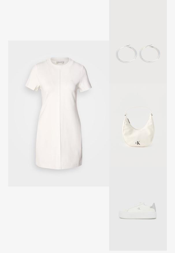 Calvin Klein Jeans MILANO T SHIRT DRESS - Jerseykjole - tofu; Hvide lærredssneakers med en tyk hvid sål, prydet med en metallic sølvaccent på hælen og en diskret logo-detalje på siden.; Lille hvid halvmåneformet håndtaske med kort rem, lynlås og sort "cK"-logo foran.; Par skinnende sølvøreringe med tynde trådlåse, vist på en lys grå baggrund.