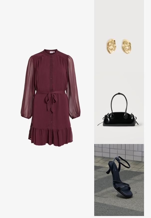 Langärmliges Burgunder-Kleid mit durchgehendem Knopfleiste vorne, transparenten, aufgepufften Ärmeln, Taillengürtel zum Binden und detailreichem Rüschensaum.; Schwarze, römersandalenartige Sandale mit hohem Absatz und Knöchelschnalle, die über einem strukturieren grauen Pflaster mit Fliesenwand im Hintergrund schwebt.; Kleine schwarze glänzende Handtasche mit zwei langen Griffen und seitlichen Kordelzug-Details vor einfachem hellem Hintergrund.; Paar glänzende, unregelmäßig geformte Ohrstecker aus Goldmetall mit zerknitterter, glatter Oberfläche auf schlichtem hellem Hintergrund.