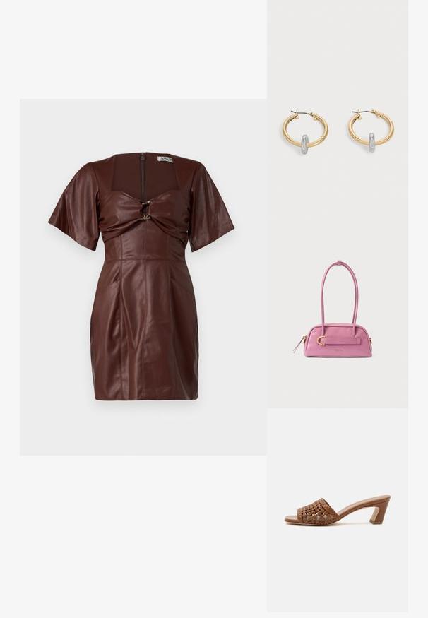 Bruin leren minijurkje met een vierkante halslijn, korte mouwen, een twistdetail aan de voorkant en een ritssluiting aan de achterkant.; Bruine gevlochten mule met open teen, blokhak en slip-on ontwerp op een effen witte achtergrond.; Roze leren handtas met een afgeronde vorm, dubbele korte handvatten, gouden hardware accenten en een ritssluiting. Soepele textuur met minimale designdetails.; Paar goudkleurige creolen met kleine zilverkleurige lusdetail op elk, weergegeven tegen een lichtgrijze achtergrond.