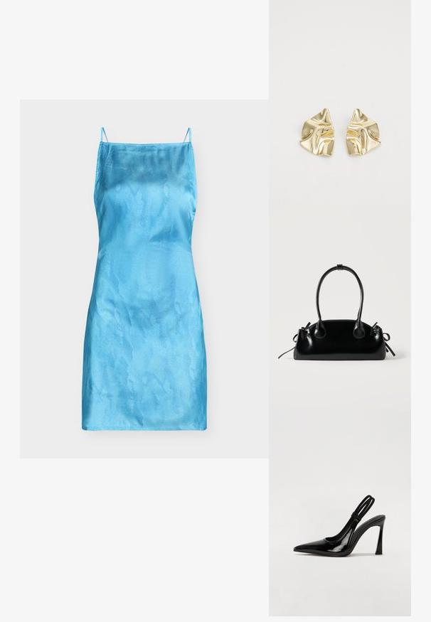 Robe nuisette en satin bleu sans manches, avec fines bretelles spaghetti et motif texturé subtil, coupée au genou.; Escarpin en cuir verni noir à talon aiguille, à bout pointu, avec une sangle élastique double pour un maintien sécurisé. Surface lisse et brillante.; Petit sac à main noir brillant avec deux longues anses et des détails à cordon sur les côtés sur un fond clair uni.; Boucles d'oreilles en métal doré avec un design ondulé ; surface lisse et réfléchissante ; forme asymétrique ; sans motifs ni éléments visibles.