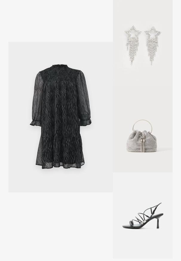 Robe longue en dentelle à motifs zèbre noir et gris, avec un col à volants et un ourlet à volants, ainsi qu'un détail smocké sur le yoke.; Sandale noire à talon haut avec fines lanières courbées, accents argentés et boucle de cheville réglable sur fond blanc.; Petit sac de soirée argenté recouvert de strass scintillants avec une poignée métallique ronde et deux pampilles décoratives à l'avant.; Boucles d'oreilles en strass en forme d'étoile avec des détails de franges en cascade, présentant une teinte argentée et une surface brillante et réfléchissante. Forme d'étoile avec un design complexe.