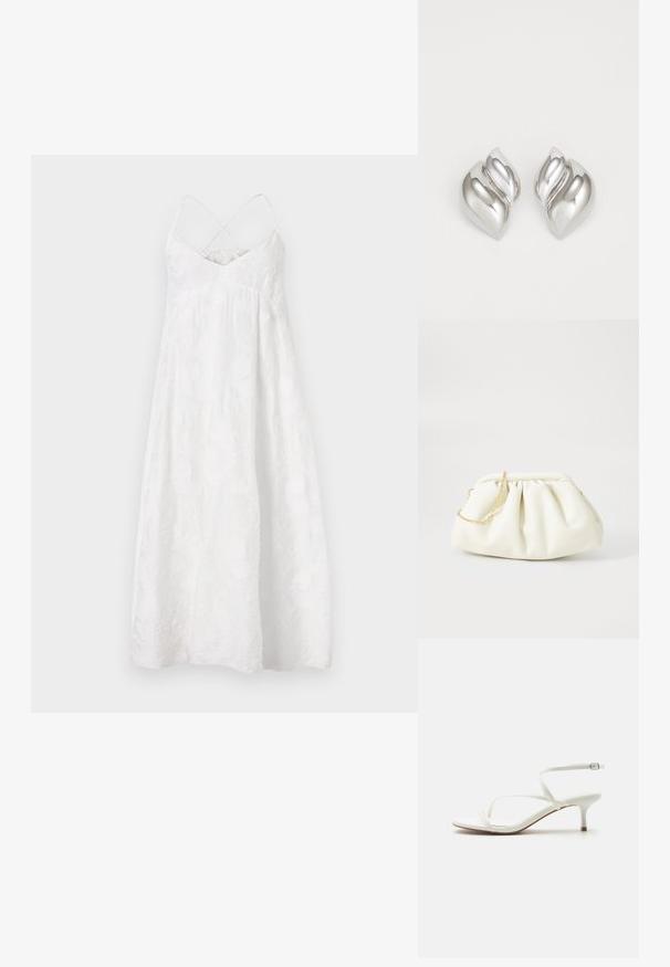 DRYKORN AVISSA - Vestido informal - off white; Sandalia de mujer blanca con tiras, tacón bajo tipo kitten y hebilla en el tobillo sobre fondo blanco liso.; Bolso de mano de cuero blanco con un diseño recogido, cuenta con una cadena dorada y forma redondeada. Textura suave con pliegues suaves y sin patrones.; Pendientes de plata con una forma orgánica y abstracta. Superficie lisa y brillante con un diseño cónico. Presentan suaves curvas y un detalle de línea central.