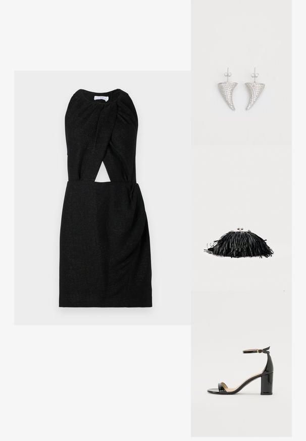 Vestido negro con escote retorcido, detalle en la cintura y tejido texturizado con sutil destello. Silueta sencilla y ajustada.; Sandalia de tacón alto en charol negro con pulsera en el tobillo y hebilla dorada, punta abierta y tacón ancho sobre fondo blanco.; Bolso de mano negro con flecos, cierre de broche plateado y correa de cadena sobre un fondo claro y liso.; Pendientes en forma de cuerno plateado, engastados con pequeñas piedras transparentes, que cuentan con un cierre trasero para su sujeción. Textura suave y acabado metálico.