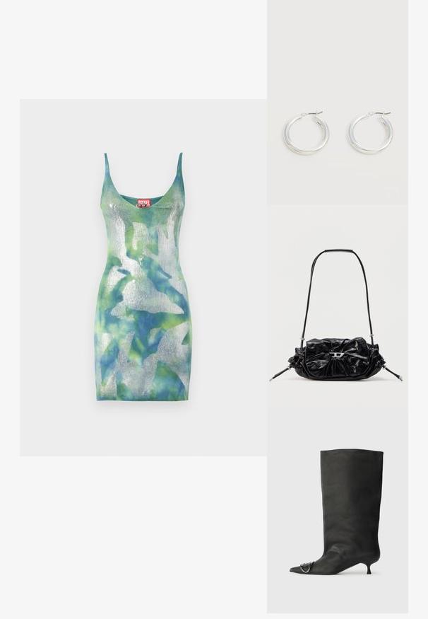 Gebreide jurk in een gradient van blauw en groene tinten, met een metallic glans, een diepe v-hals en een slim fit. Diesel-label bij de nek.; Zwarte leren enkelboot met een spitse neus, een kleine hak en metalen accentdetails op de neus. Gladde, matte textuur overal.; Zwarte leren handtas met een geplooid design en een strikdetail aan de voorkant. Voorzien van een korte handgreep en zilverkleurige metalen accenten.; Een paar middelgrote glanzende zilveren oorringen met dunne metalen sluitingen op een lichte neutrale achtergrond.