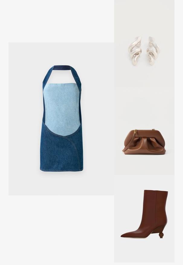 Denimforklæde med en blanding af lyse og mørke blå stoffer, med buede paneldesign og halterneck silhuet.; Brun læderankelstøvle med spids tå og unik afrundet træhæl på en ensfarvet lys baggrund.; Brun clutchtaske i læder med rynket design, guldfarvet hardware og aftagelig håndledsrem på hvid baggrund.; Tvistede sølvfarvede ørestikker med en glat, blank overflade, der har et moderne, abstrakt spiraldesign.