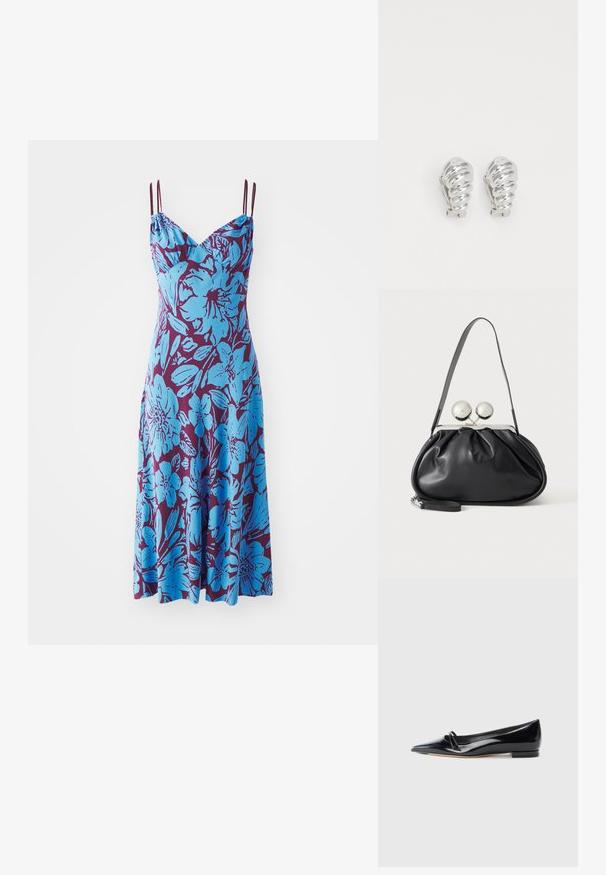 Ärmelloses Kleid mit blauem Blumenmuster auf tiefem lila Hintergrund; es verfügt über verstellbare Spaghetti-Träger und eine lockere Passform.; Schwarze Lackleder-Ballerina mit spitzem Zehenbereich, kleinem dekorativen Riemen und niedrigem Blockabsatz. Glatte Textur und elegantes Design.; Schwarze Ledertasche mit gerafftem Design, einem einzelnen Riemen, silbernem Metallrahmen und zwei großen runden silbernen Verschlüssen.; Silberne Clip-On-Ohringe mit spiralförmigem Design, das eine glatte metallische Textur und abgerundete Formen aufweist. Keine sichtbaren Verzierungen oder Muster.