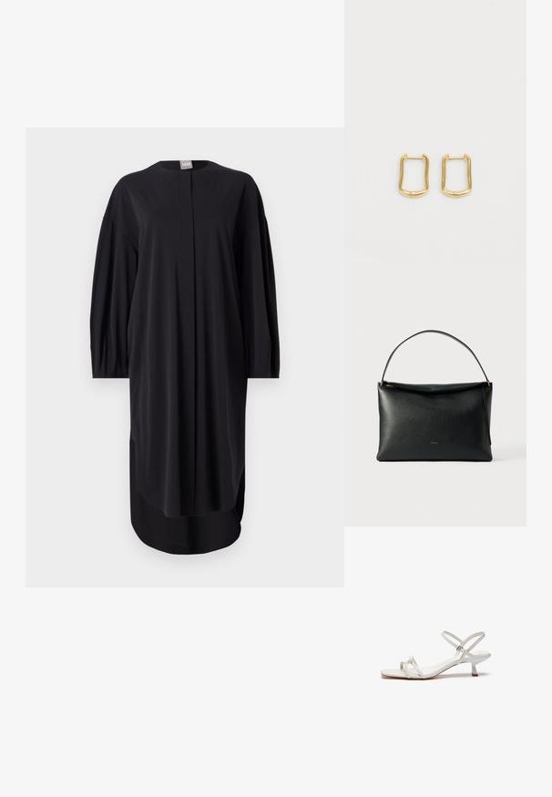 Zwarte jurk van gladde stof, met een ronde halslijn, lange mouwen en zijsplitten. Losse pasvorm met minimale ontwerpelementen.; Witte sandaal met bandjes, voorzien van een lage blokhak, platte zool en verstelbare enkelband. Glad materiaal met een eenvoudig ontwerp.; Zwarte leren handtas met een gladde textuur, een gebogen handvat en een gouden ritssluiting. Minimalistisch ontwerp met een subtiel logo.; Gouden creolen met een onregelmatige rechthoekige vorm, voorzien van een gladde textuur en een subtiele glans. Eenvoudig ontwerp zonder versieringen.