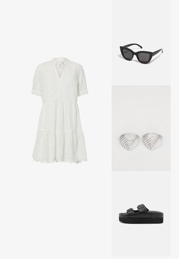 Weißes, kurzärmeliges Kleid mit V-Ausschnitt, Lochstickerei, gezacktem Saum und gerafften Stufen.; Schwarze Plattform-Sandalen aus glattem Material, mit zwei verstellbaren Riemen mit Schnallen und einer strukturierten Sohle für besseren Halt.; Schwarze Cat-Eye-Sonnenbrille mit matter Oberfläche, grauen getönten Gläsern, scharfen Kanten und schlanken Bügeln. Der Markenname ist auf dem inneren Bügel sichtbar.; Ohrringe in Silberoptik mit einem wellenförmigen, strukturierten Design, das wie überlappende Halbmonden geformt ist; die polierte Oberfläche verstärkt die reflektierenden Eigenschaften.